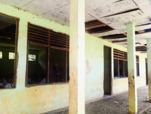 Kondisaun Eskola EBC Samut Aben ne&#039;ebé grave tebes iha Postu Kailaku. Tersa (16/3
