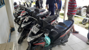 Motorizada sira ne&#039;ebé ohin PNTL munisípiu Dili rekolla. Kinta (10/12). 