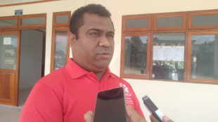 Xefe Suku Abu, Fidelio Sarmento dos Santos, ko&#039;alia hela ba mídia iha Vila Nova Baukau, Segunda (06/02).