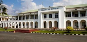 Uma Palasiu Governu.