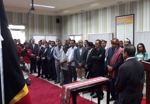 Prezidente Autoridade RAEOA-ZEESM, Jose Luis Guterres &#039;Lugu&#039; simu pose husi PM Taur Matan Ruak iha Palasiu governtu maske nota momos partidu membru AMP liu-liu CNRT la marka prezensa, (13/11)