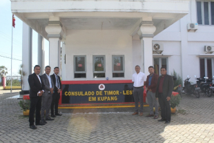 Delegasaun Autoridade Inspesaun no Fiskalizasaun, Atividade Ekonómika, Sanitária no Alimentár (AIFAESA,IP) foto hamutuk iha Konsuladu Timor-Leste nian.