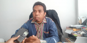 Diretór SMPID Baukau, Hermenegildo Rodrigues Fraga, ko&#039;alia hela ba média sira iha kna&#039;ar fatin vila nova, kuarta (09/03).