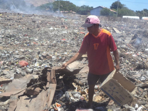 Komunidade ida la&#039;o liu husi Fatin Lixu iha tibar