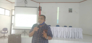 Xefe departementu PDIM nasionál, António Sousa de Jesus, ko’alia hela iha salaun apuramentu Baukau, segunda (01/08).