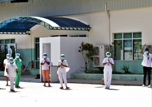 Pesoal Sa&#039;ude sira iha sentru sau&#039;ude Vera Cruz