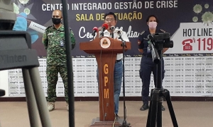 dr. Sergio Lobo, portavoz SIJK ko&#039;alia ba jornalista sira iha Sala Situasaun iha CCD (6/5)