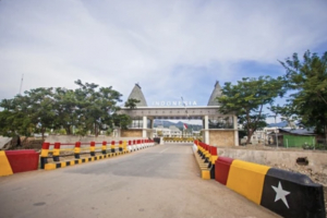 Fronteira Timor-Leste ho nasaun Repúblika Indonézia.