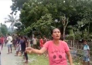 Komunidade Tibar halo protesta ba desizaun Estadu liu husi Ministeiru Saude hodi hari fatin kuarentine ba moras Covid-19 iha Tibar (0/3)