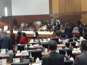Deputadu sira baku rahun meza Prezidente PN iha Maiu 2020