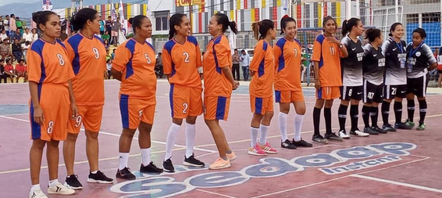 Ekipa Futebol Femenina rua ne&#039;ebe prepara hela atu kompete iha  FUTSAL-MAPKOMS-2020,  farda kor mean ne&#039;e husi MAPKOMS no Kor metan ne&#039;e husi BNCTL