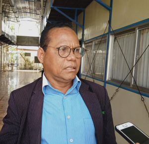 Xefe Komisaun A Parlamentu Nasional, Joaquin dos Santos Borluli ko&#039;alia ba jornalista sira iha resintu Parlamentu Nasional