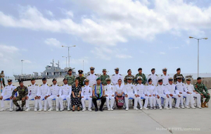 Foto Hamutuk ofisiais husi Komponente Naval Ligeira