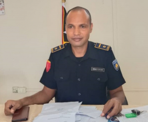 -Komadante Polísiia Nasionál Timor-Leste (PNTL) Eskuadra Dom Aleixo, Inspetór Asistente Americo da Costa.