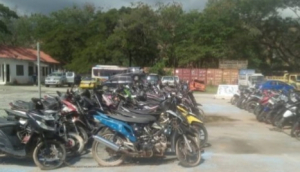 Motorizada sira ne&#039;ebe PNTL prende para hela iha komandu Munisipiu Dili Kaikoli.