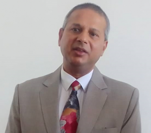 Reprezentante Food and Agriculture Organization (FAO) iha Timor-Leste no Indonézia, Rajendra Aryal.