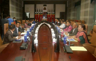 Reuniaun Konsellu Ministru.