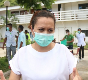 Ministra Saude interina, Elia de Araujo ko&#039;alia ba Midia iha fatin karantina ida iha Dili