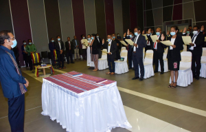 Primeiru-Ministru, Taur Matan Ruak,  fó posse ba Membru Konsellu Nasionál Dezenvolvimentu Juventude ne’ebé realiza hosi Sekretária Estadu Juventude no Desportu, iha Ministériu Finansas, Aitarak-Laran, Segunda (16/11)
