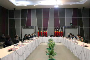 Reuniaun Konsellu Ministru sira ne&#039;ebe hala&#039;o iha Salaun Ministeriu Finansas.  