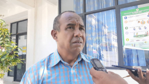 Sekretáriu Jerál Konsellu Veteranu Munisípiu Baukau, Manuel da Costa Soares ko&#039;alia hela ho jornalista sira kona-ba dadus veteranu nian.