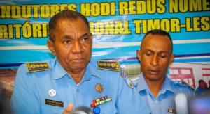Portavoz Komandu Jerál Polísia Nasionál Timor-Leste (PNTL), Superintendente xefe Arnaldo de Araújo.