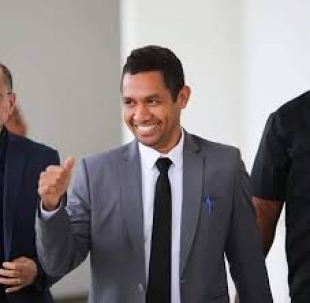 Ministru Obras Públika (MOP), Salvador Pires 