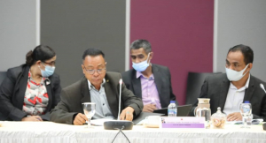 Sekretáriu Estadu Kooperativa (SEKoop), Elizário Ferreira, ho ekipa partisipa hela iha reuniaun KROP, iha Ministériu Finansas, Aitarak Laran, sesta (03/09).