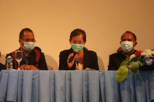 Diretór Jerál Ministériu Ensinu Superior Siénsia no Kultura, Maria Filomena Lay Guterres, anunsiu kandidatu estudante foun sira ne&#039;ebé admitidu ba ho Universidade Nasionál Timor Lorosa&#039;e (UNTL) Institutu Politeknik Betano (IPB), iha Fundasaun Oriente, Bainro dos Grilhos, sesta, (25/02).
