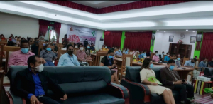 Ministériu Saúde (MS) hamutuk ho Organizasaun Mundiál Saúde (OMS) fo formasaun ba membru inspesaun sanitária iha Palásiu Sinzas, kinta (01/07).