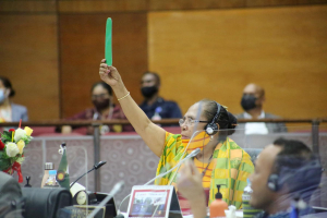 Deputada Bankada Kmanek Haburas Unidade Nasional Timor Oan (KHUNTO), Olinda Guteres.