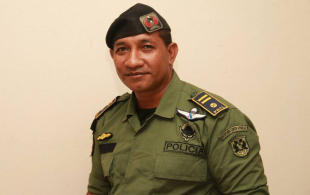 Inspetór Polisia Alexandrino da Costa ‘Alex Samurai’.