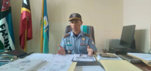Komadante Komandu PNTL Munisípiu Baukau, Superintendente António De Sá, ko&#039;alia iha kna&#039;ar fatin, tersa (08/03).