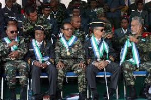 Kay rala Xanana Gusmao hamutuk ho Mahuno, Taur Matan Ruak, Lu Olo no Lere Anan Timur iha seremonia loron veretanus nasional iha palasiu do Governu iha tinan ruma kotuk