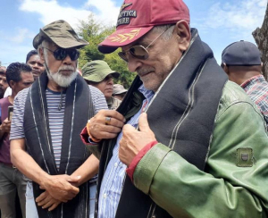Eis Komandante En Xefe das FALINTIL, Kay Rala Xanana Gusmao ho Eis Reprezentante especial CNRM iha diaspora, Dr. Jose Ramos Horta iha vizita ba suku sira iha Ermera (18/9)