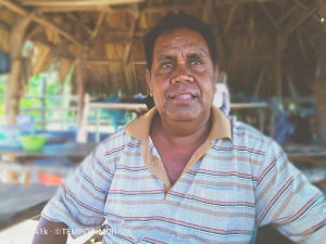 Xefe Suku Hera, Antónino Marcos da Silva ko&#039;alia hela ba jornalista www.tempotimor.com iha nia uma, domingu (6/6).