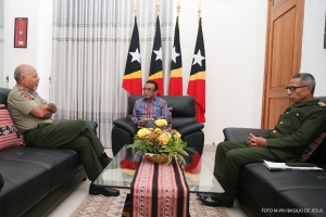 Major Jeneral F-FDTL Lere Anan Timur hasoru malu ho Prezidente da republika Dr. Francisco Guterres Lu Olo iha palasiu prezidensial iha Dili (4/3)