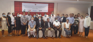 Foto Hamutuk parte sira ne&#039;ebe partisipa iha sorumutuk iha Hotel Timor Dili (10/7)