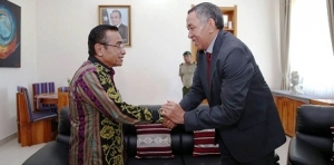 PR Francisco Guterres Lú Olo hasoru malu ho PPN, Arao Noe Amaral iha Palasiu Prezidente.