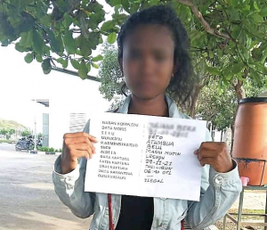 Sidadaun Indonézia JB ne&#039;ebé hetan kapturasaun husi Unidade Patrollamentu Fronteira (UPF) iha área Mota-ain, segunda (29/11). 
