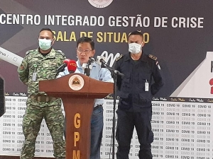 dr. Sergio Lobo portavoz Sentru Integradu Jestaun Krize kona ba kombate Covid 19 ko&#039;alia ba Jornalista sira iha Sala situasaun iha CCD (24/4)