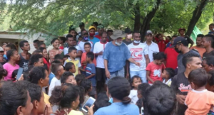 Lider Karizmatiku Kayrala Xanana Gusmao atual Prezidente Partidu CNRT ne&#039;ebe halibur hela komunidade sira iha Tasi-tolu Dili iha momentu balun liuba.