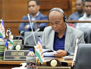 Prezidente bankada CNRT, Duarte Nunes iha Plenaria parlamentu Nasional
