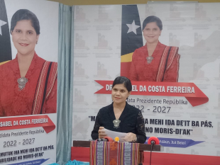 Espoza Primeiru Ministru, Isabel Ferreira.