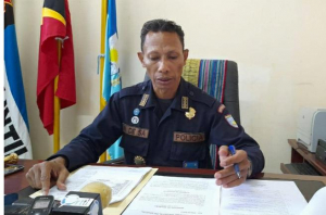 Komandante PNTL Munisípiu Baukau, Superintente António De Sá.