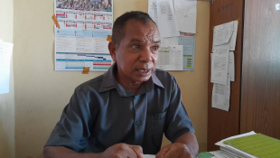 Diretór ESG 01 Tirilolo, Paul Dias Menezes, ko&#039;alia hela ba mídia iha kna&#039;ar fatin, segunda (25/04).