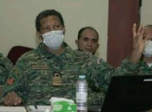 Koordenadór Estadu Maior Konjuntu Sentru Integradu Jestaun de Krize (SIJK), Kapitaun Mar-Guerra Donaciano Gomes &quot;Pedro Klamar Fuik&quot;.