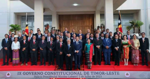 Membru governu dasia foto hamutuk, hafoin simu pose iha palásiu prezidensiál, bairo-pite, sábadu (01/07).