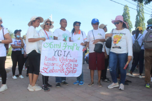 Rede Feto hala&#039;o Long March iha Tasi-tolu, Dili, Kuarta (25/11).
