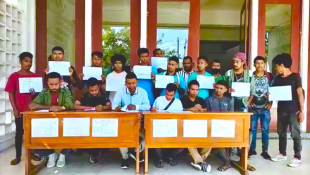 Front Mahasiswa Timor-Leste (FMTL) hala&#039;o hela komunikadu imprensa iha Kampus Sentral Universidade Nasionál Timor Lorosae (UNTL), kuarta (17/08). 